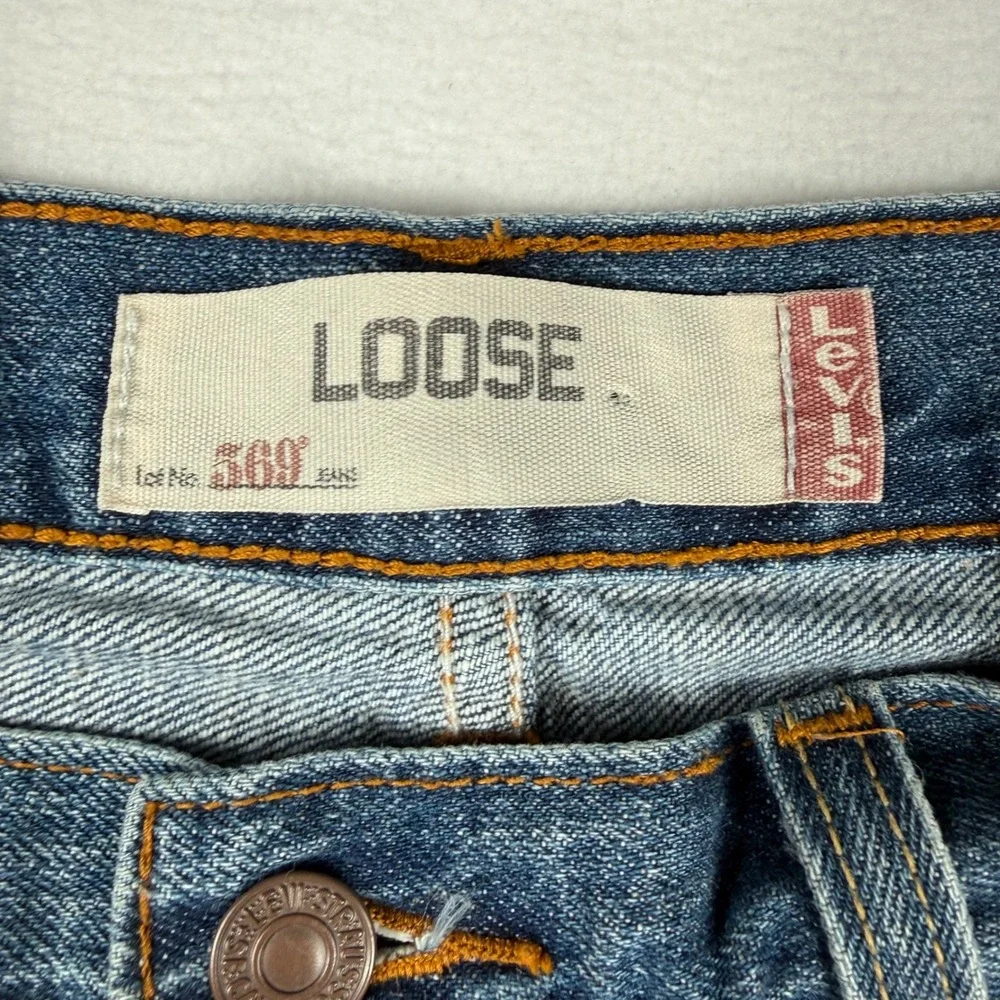 Levis 569 Loose Fit Denim Shorts Size 32 Blue Y2K Skater Baggy Jorts